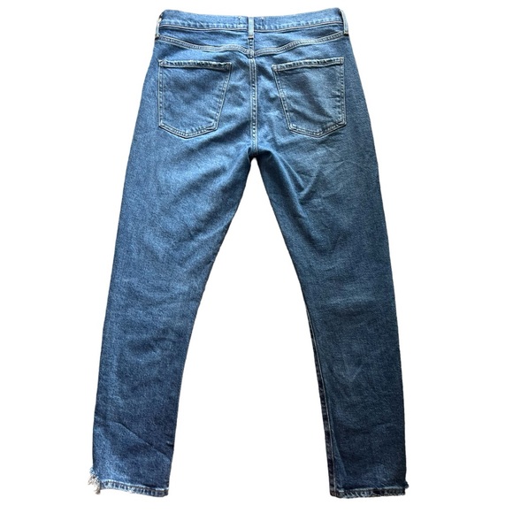 AGOLDE Toni Mid Rise Jean in Medium Wash with Light Distressing - Picture 7 of 13